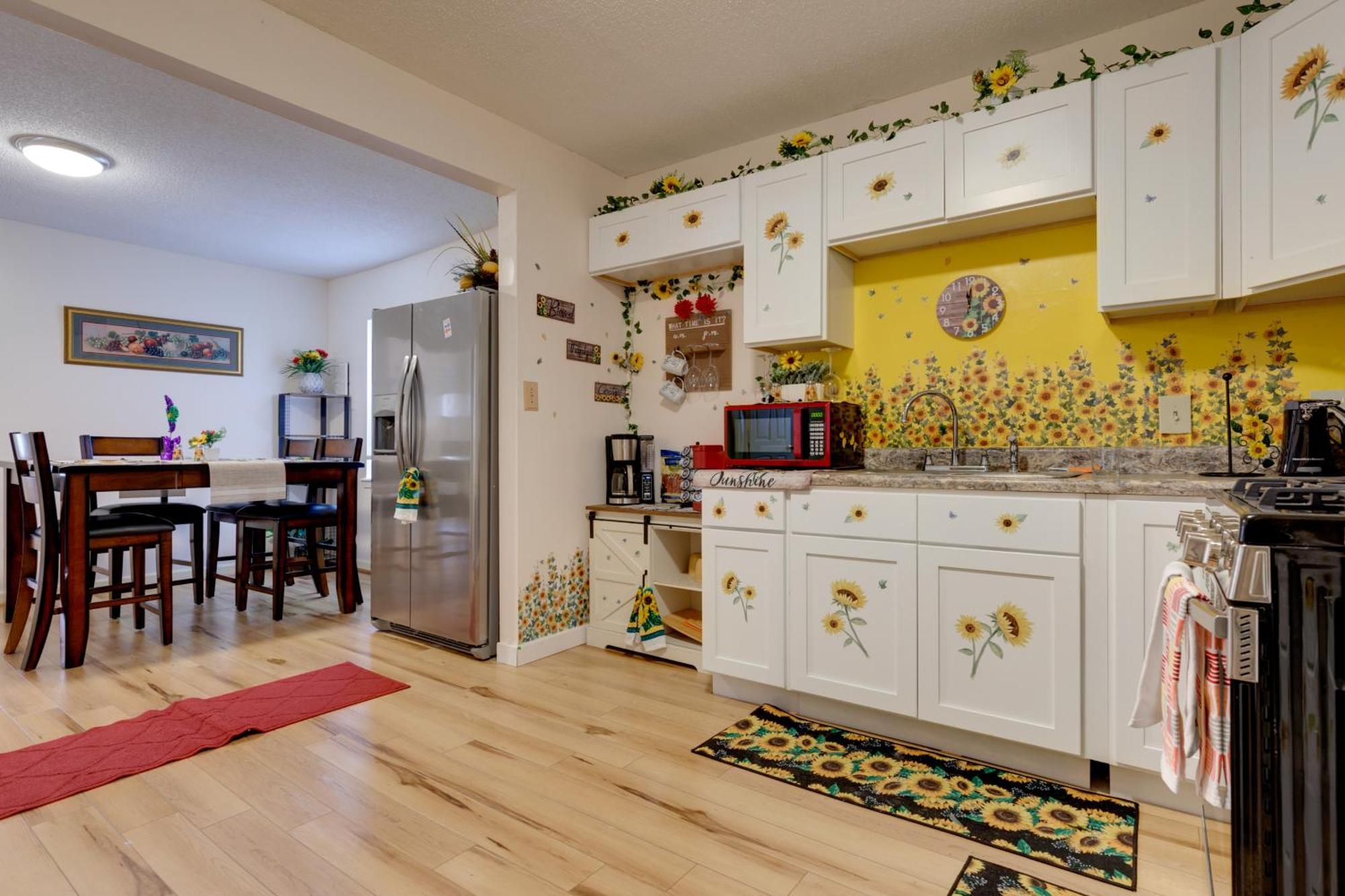 Stunning Gulfport Getaway About 1 Mi To The Beach Exterior photo