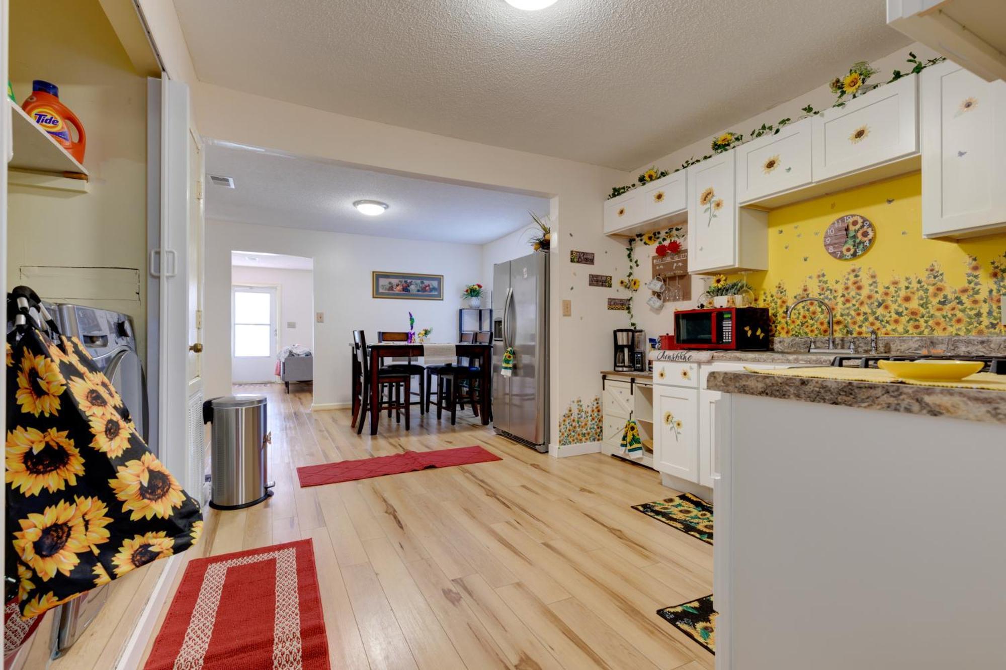 Stunning Gulfport Getaway About 1 Mi To The Beach Exterior photo